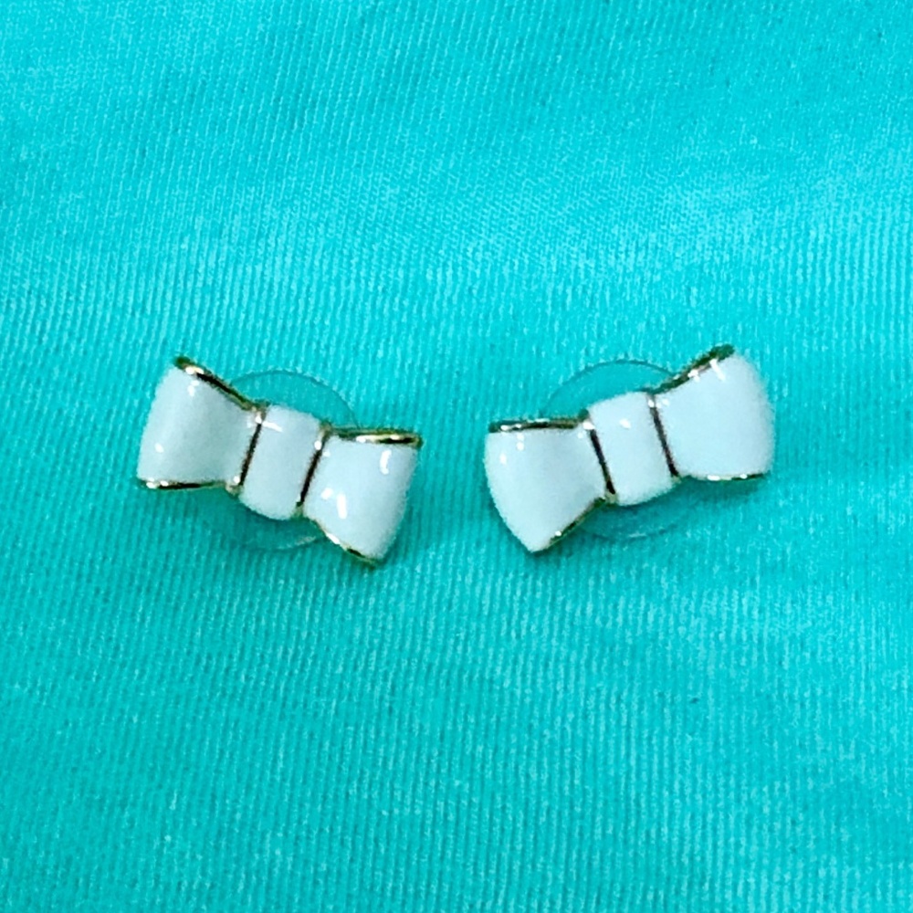 Kate Spade Take a Bow White Earrings